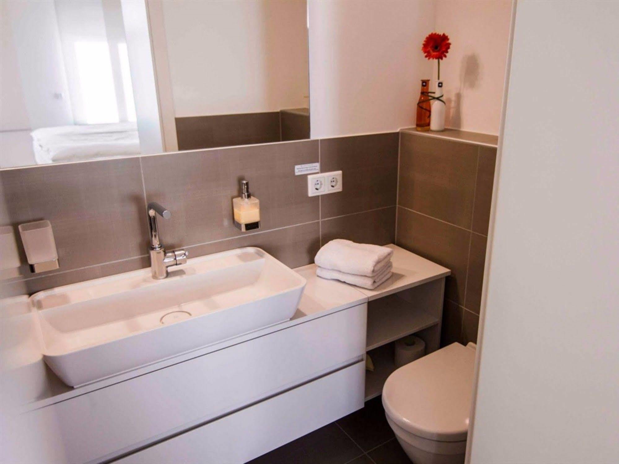 Helvetia Suites Düsseldorf Exteriér fotografie